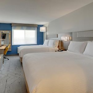 Standard Room Two Queen Beds