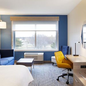 One-Bedroom Suite River View