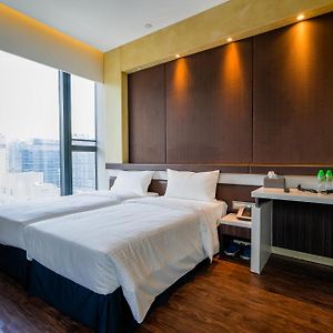 Epoch Hotel