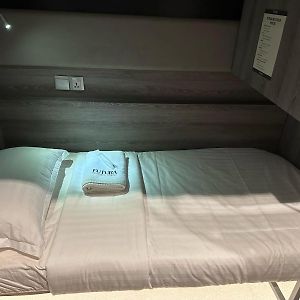 Room Mixed
