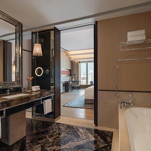 Signature King Room