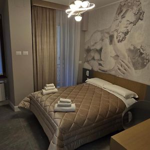 Coloss Imperial Suite Guest House