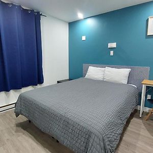 Private Bathroom Room