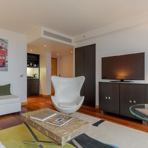 Executive One-Bedroom King Suite