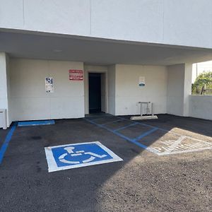 King Room Mobility accessible
