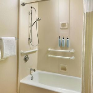 Queen Room Mobility or hearing accessible