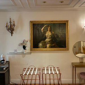 D.R.Rome Spanish Luxury Suites