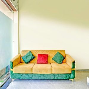 Hotel O Nk Residency Near Asalpha Metro Station