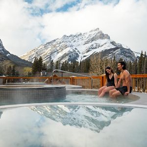 Otter Hotel