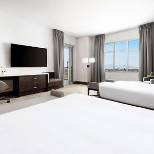 Queen Room Mobility accessible