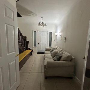 Dormitory Room Mixed