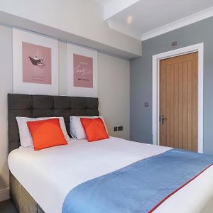 Standard Room with 1 Single Bed