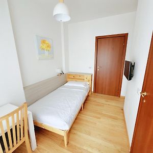 Single Room Bathroom