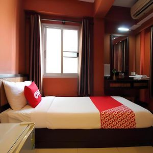 Standard Room with 1 Single Bed