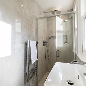 Premium Quadruple Room