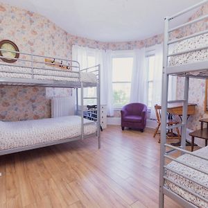 Dormitory Room Female only