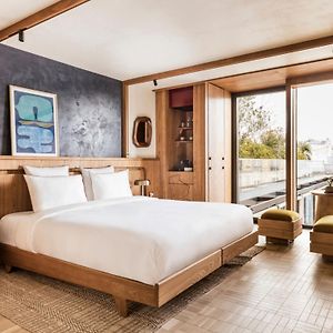 Executive King Room