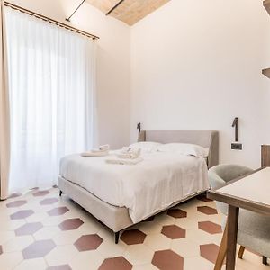 Domina Livia Vaticano Roma - Suite E Room