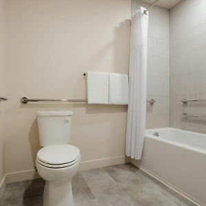 Studio Apartment Mobility accessible