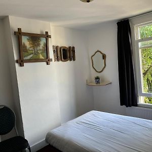 Standard Room with 1 Single Bed