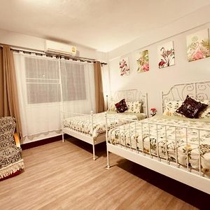Baan Nampetch Hostel