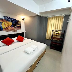 Budget Twin Room
