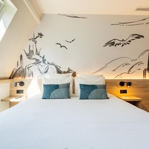 Deluxe Top floor Room