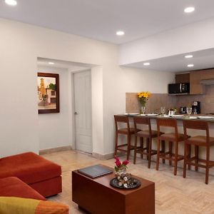 Two-Bedroom King Suite