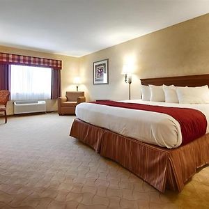 Days Inn By Wyndham St. Charles Il