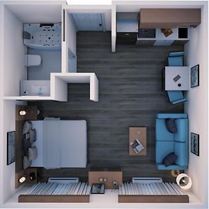 Queen Suite