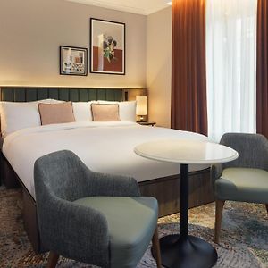 Luxury King Room
