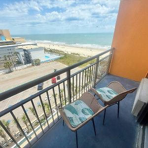 One-Bedroom Apartment Balcony Sea View