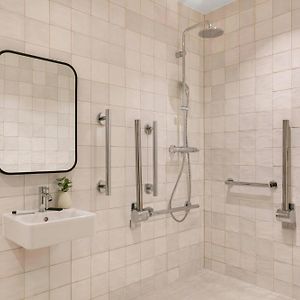 Accessible Studio Apartment Lakeside View