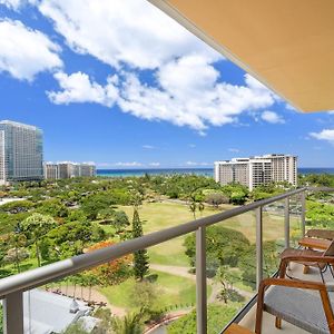 One-Bedroom Apartment Balcony Sea View