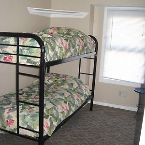 Dormitory Room Mixed