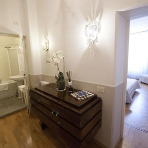 Standard King Suite