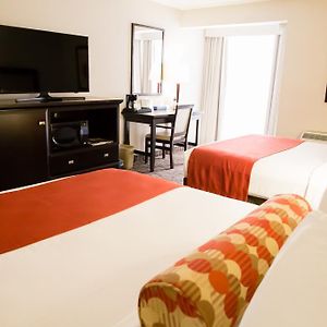 Queen Room