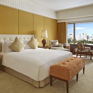 Premier King Room
