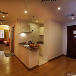 One-Bedroom King Suite