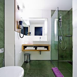 Classic Twin Room