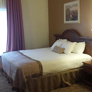 King Room Mobility accessible