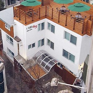 Crib 49 Guesthouse - Foreigner Only