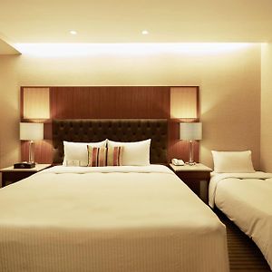 Executive Triple Room