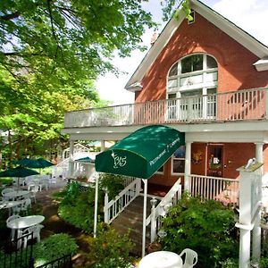 Greenbriar Inn
