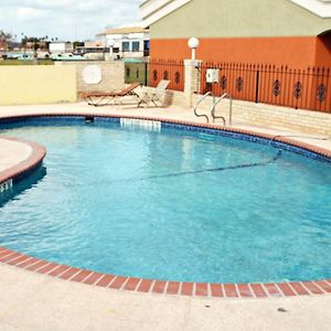 Aloha Inn