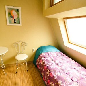 Kimchee Sinchon Guesthouse