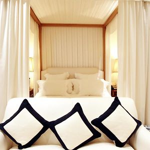 Suite Partial Balcony