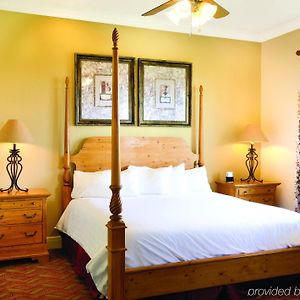 One-Bedroom Condo