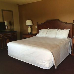 Sundial Lodge