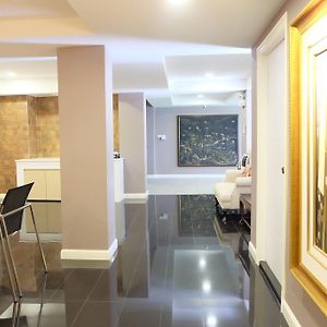 Aree Art Residence